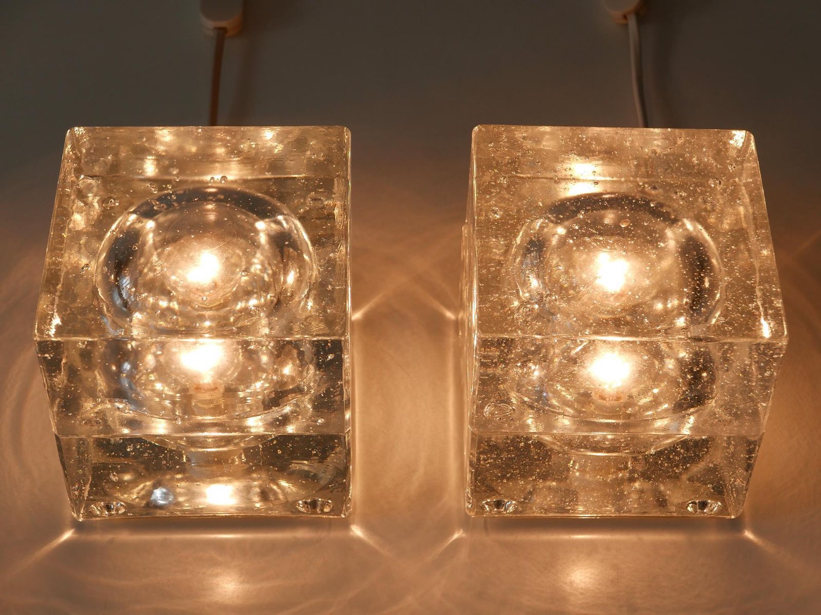 Set Of Two Hand Blown Cubic Table Lamps By Müller & Zimmer, 1970s, Germany photo vinterior