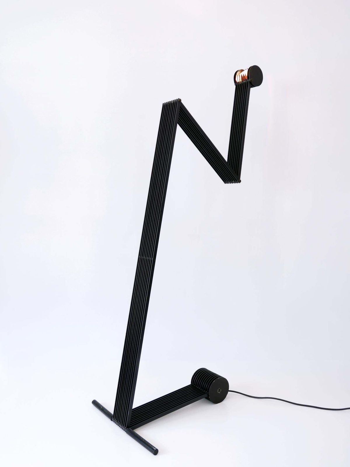 Adjustable Floor Lamp 'Metri' By Bernhard Bartels For Basis Designleuchten 1990s photo vinterior