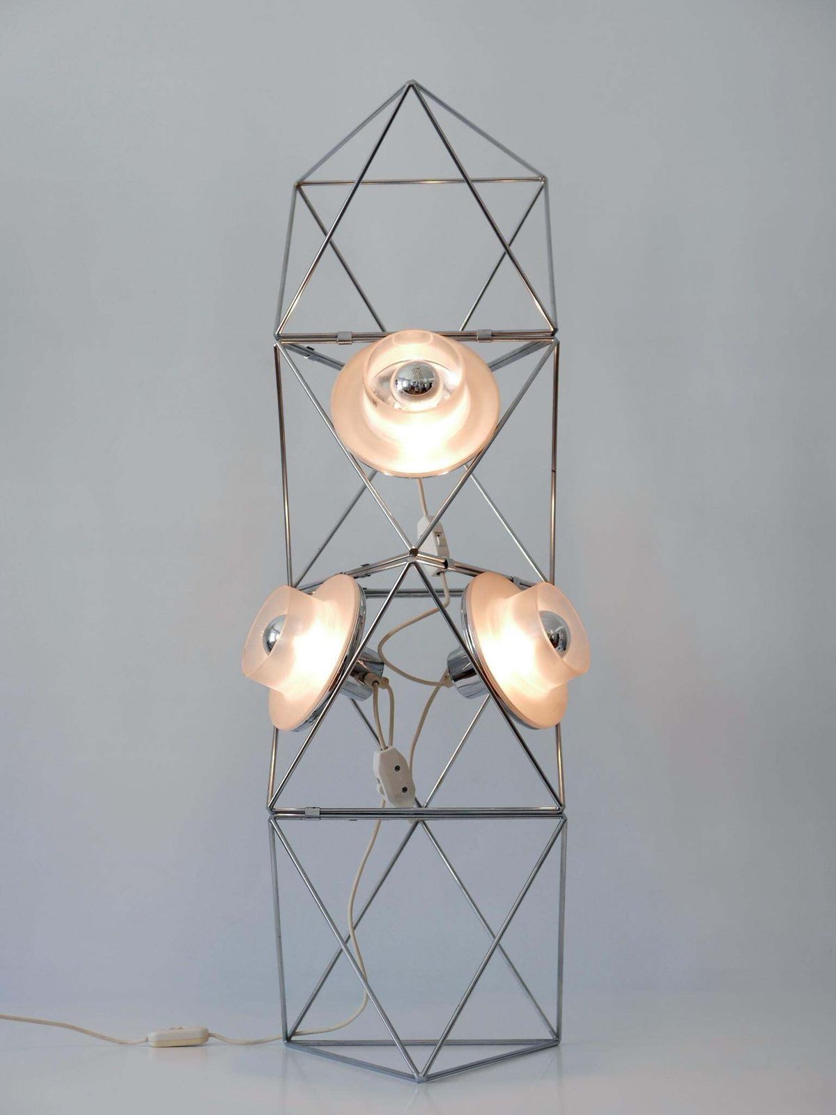 Rare Sculptural 'Poliedra' Floor Lamp By Felice Ragazzo For Guzzini Italy 1970s photo furniture