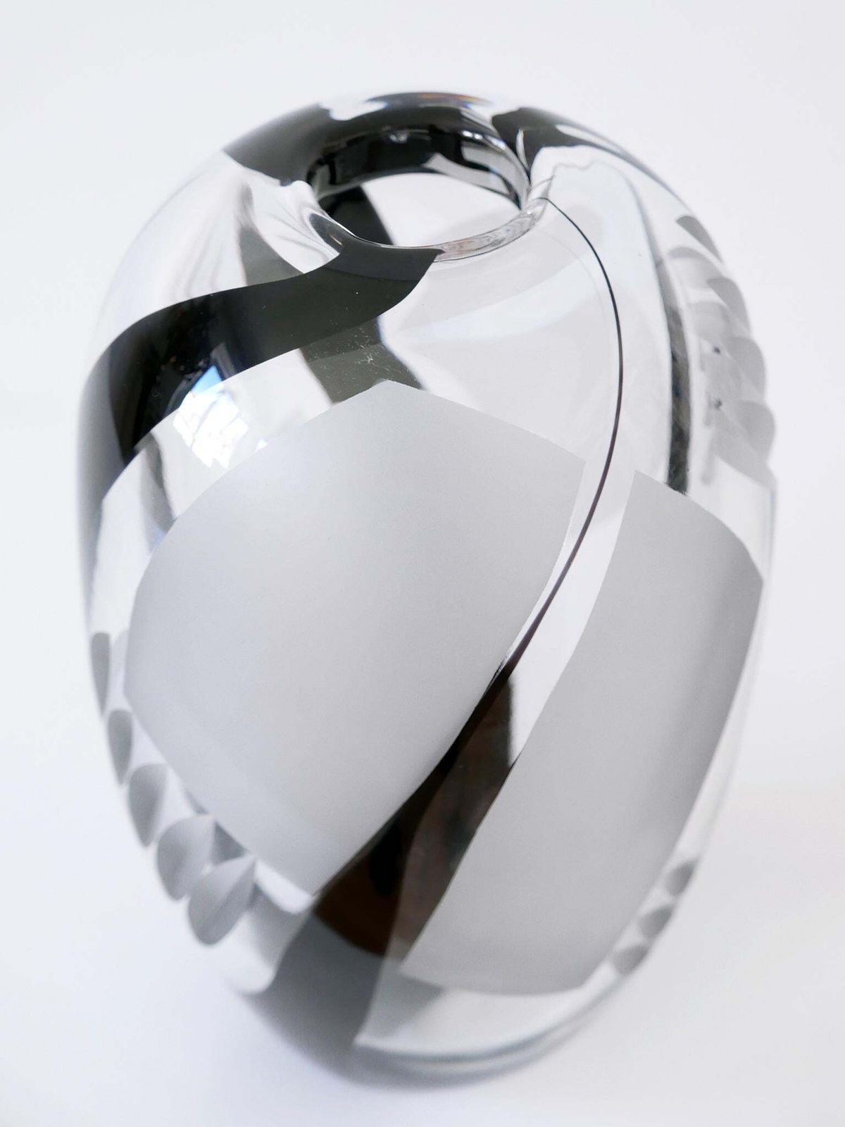 Unique Art Glass Vase By Anna Ehrer For Kosta Boda Sweden 1992 Signed photo buy
