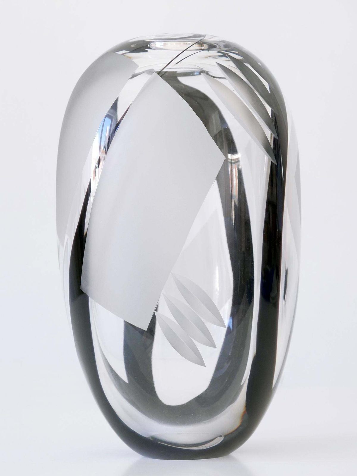 photo furniture Unique Art Glass Vase By Anna Ehrer For Kosta Boda Sweden 1992 Signed