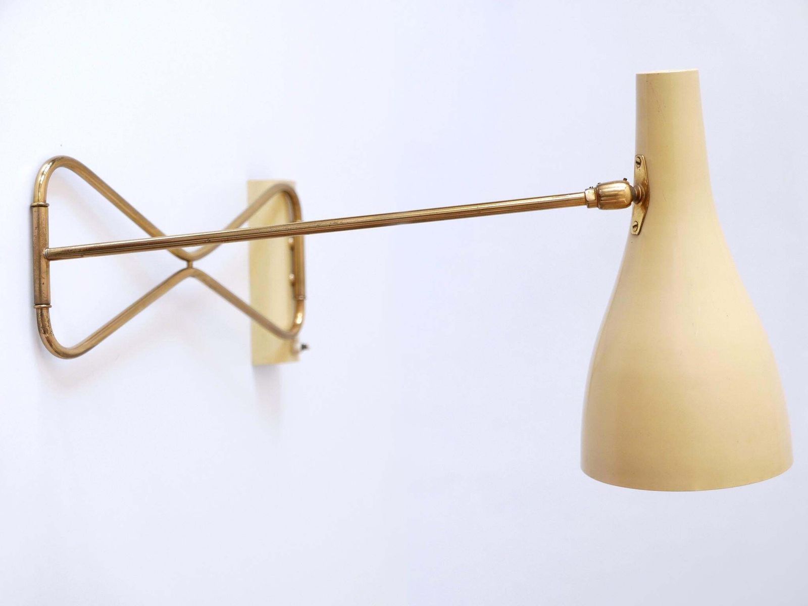 Rare & Elegant Mid Century Modern Wall Lamp '9590/28' By Cosack Germany 1950s photo Lighting