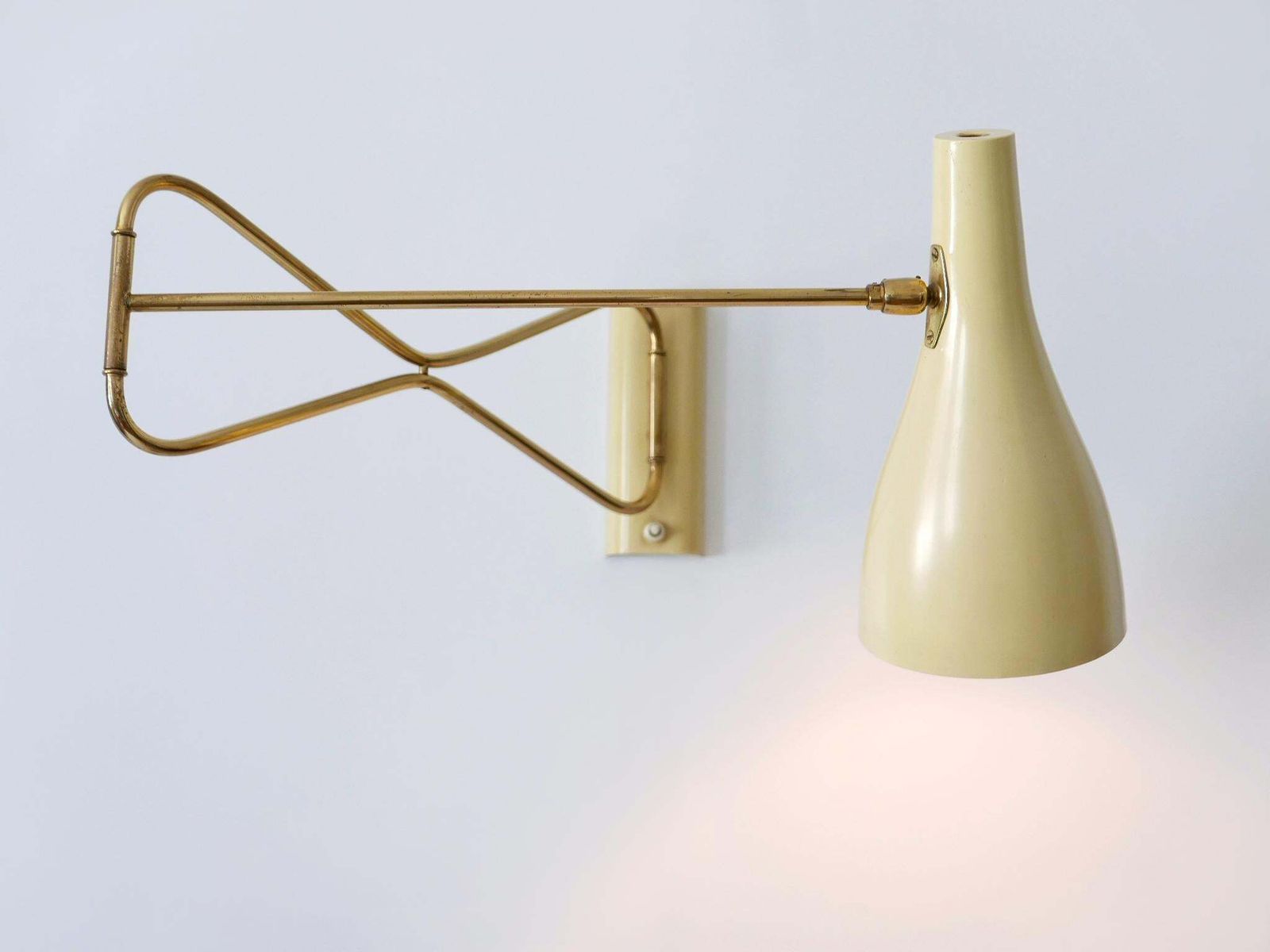 Rare & Elegant Mid Century Modern Wall Lamp '9590/28' By Cosack Germany 1950s photo 4766.0