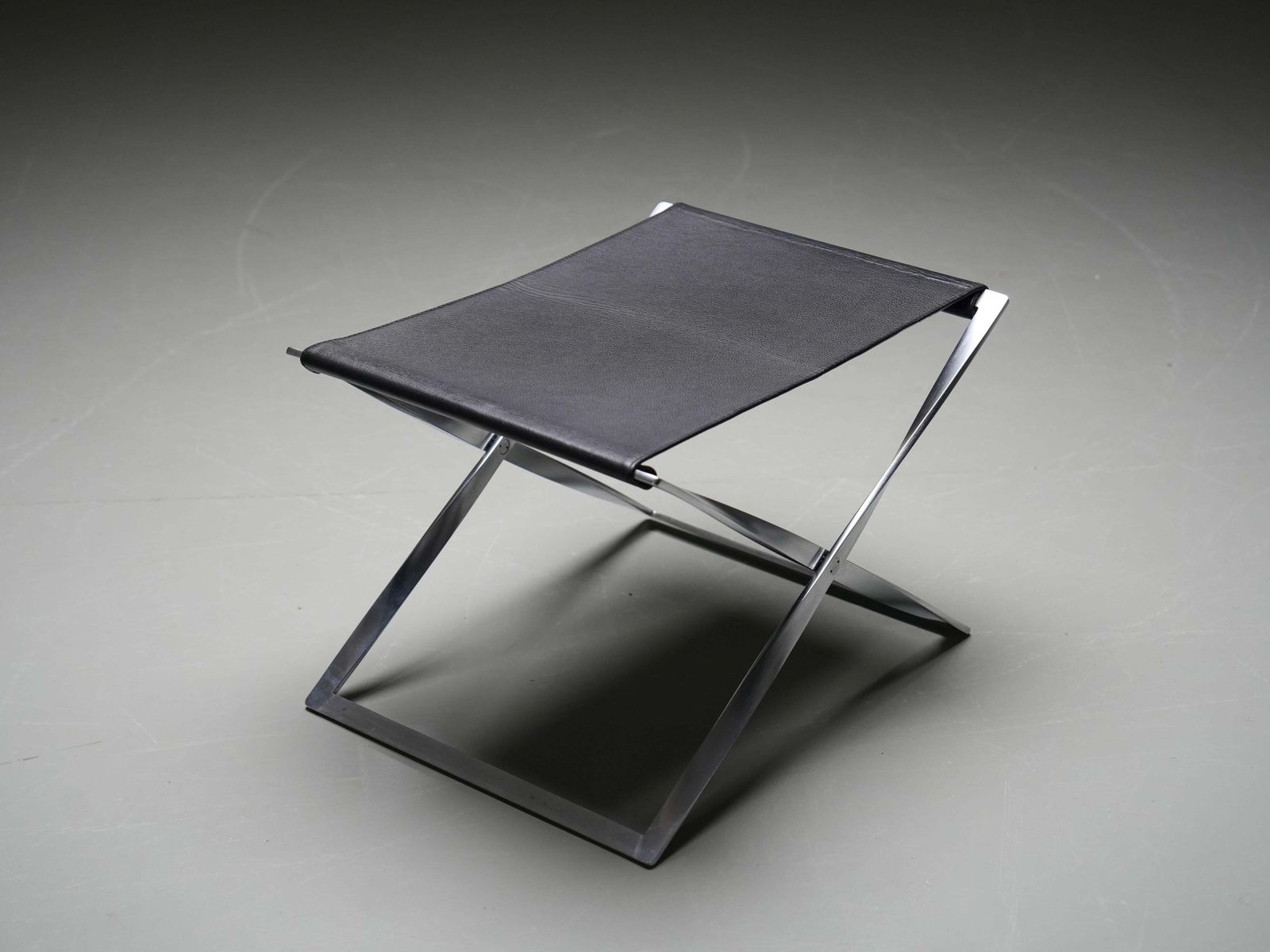 Furniture Poul Kjærholm Pk 91 Stool By Fritz Hansen, Denmark photo