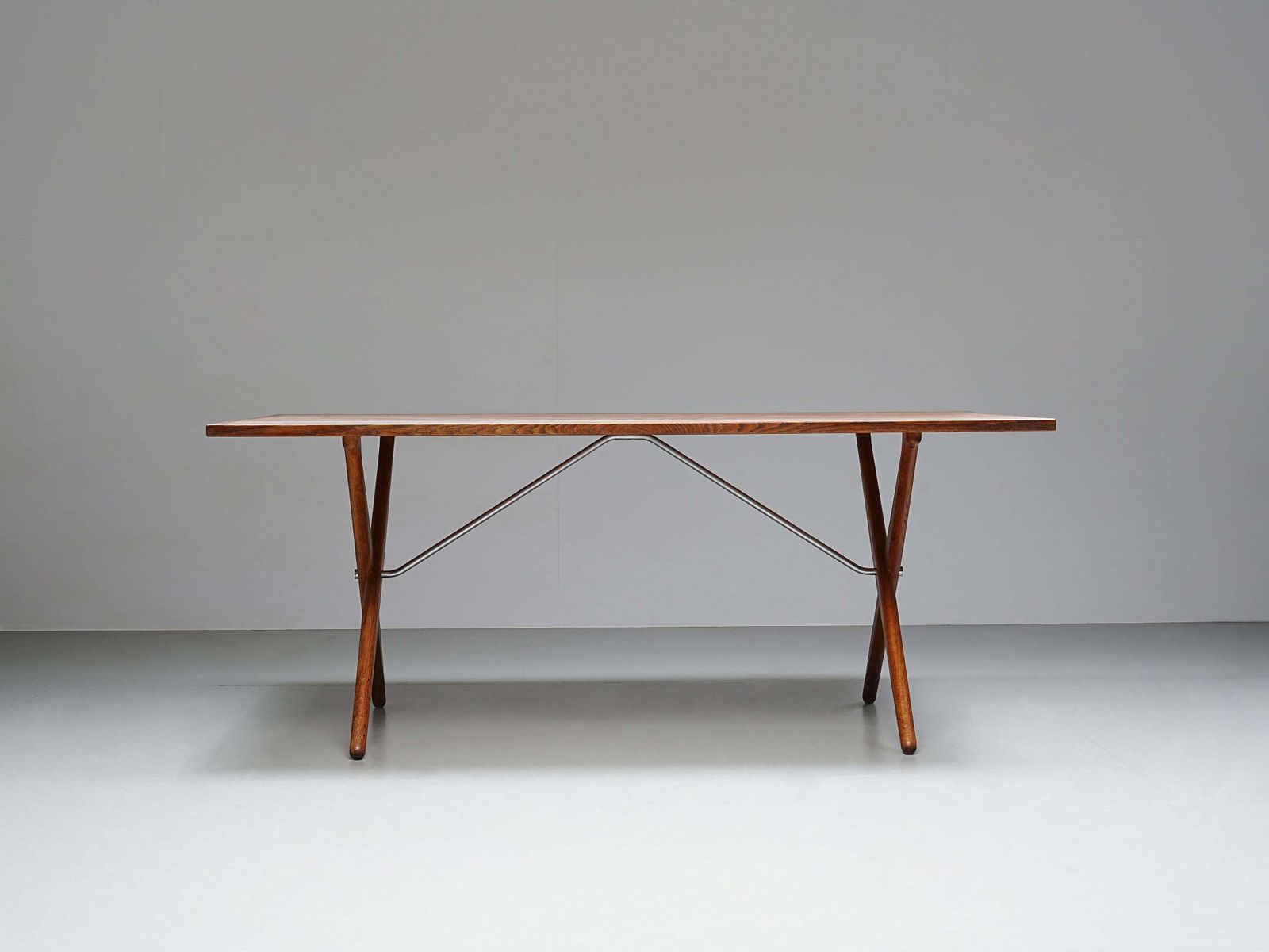 Hans Wegner Voor Andreas Tuck – Eettafel 303 In Eiken En Metaal, Denemarken, Ca. Jaren 1950 photo Meubels