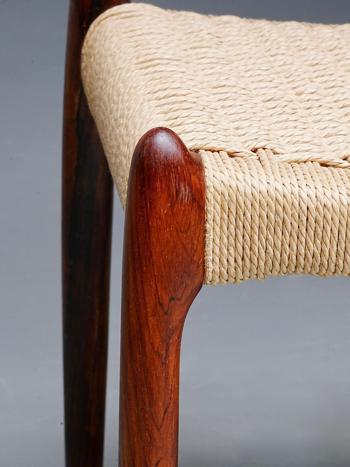 Set Van 6 Niels Otto Møller Stoelen In Hout, Denemarken, Jaren 1960 photo vinterior