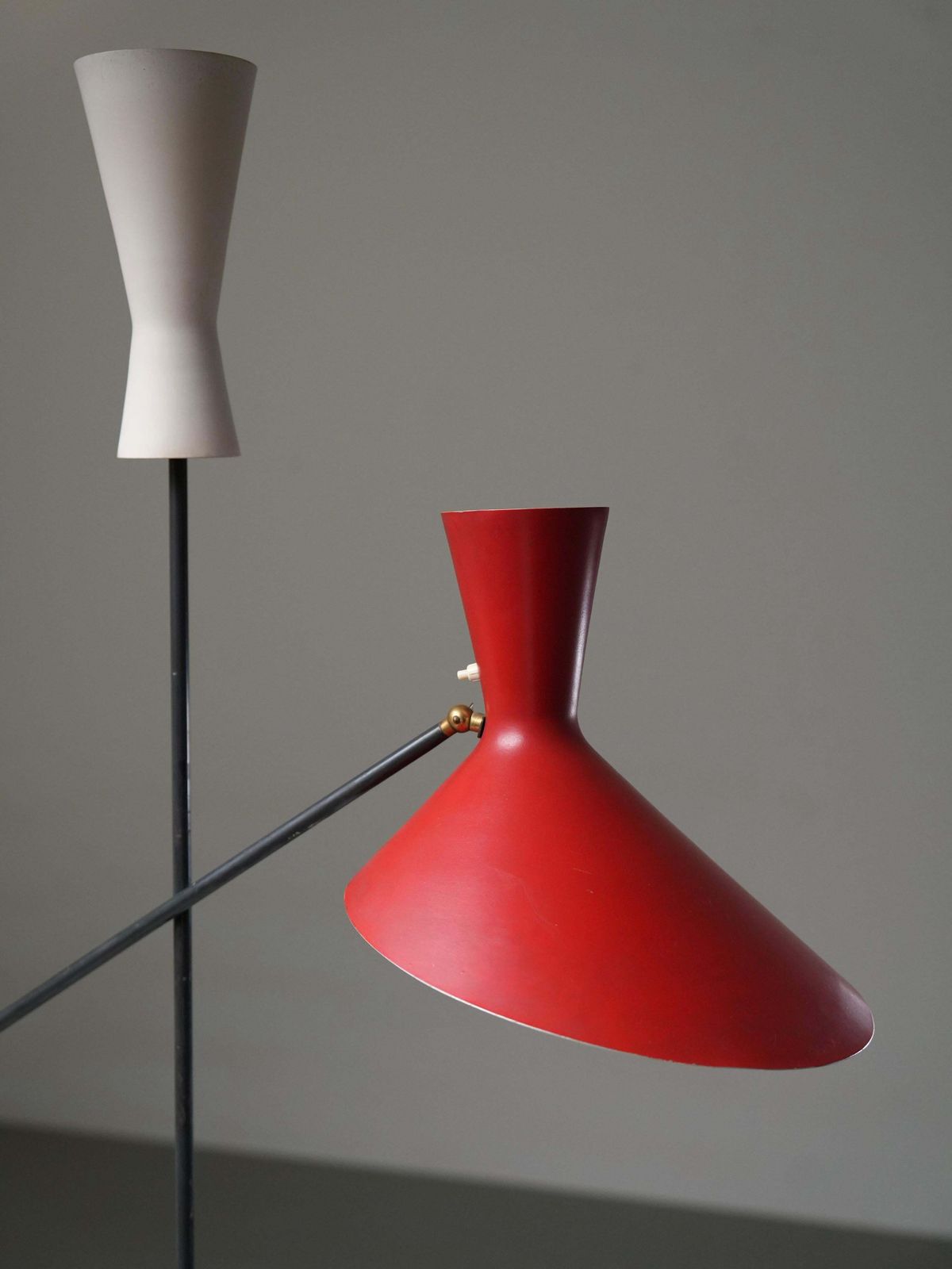 photo furniture Vloerlamp Van Carl Moor Voor Bag Turgi In Metaal En Messing, Zwitserland, Ca. Jaren 1950