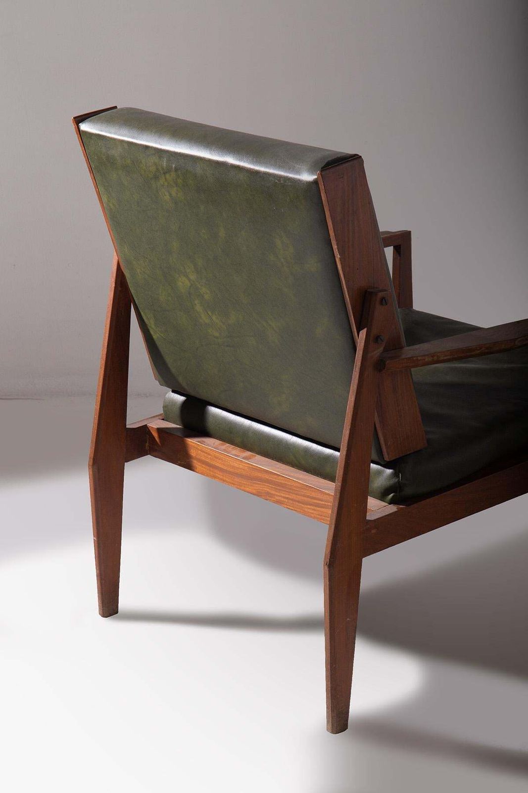 photo furniture Italian Vintage Pair Of Dark Green Leather Armchairs