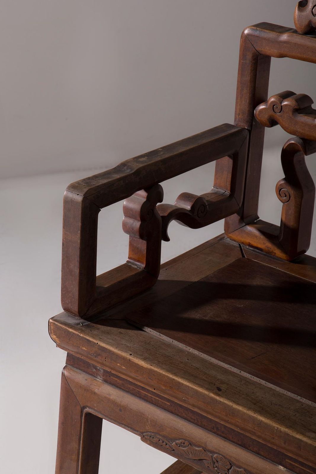 Chinese Qing Style Ceremonial Chairs photo furniture