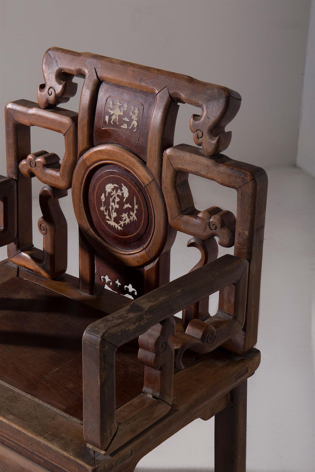 Chinese Qing Style Ceremonial Chairs photo Furniture
