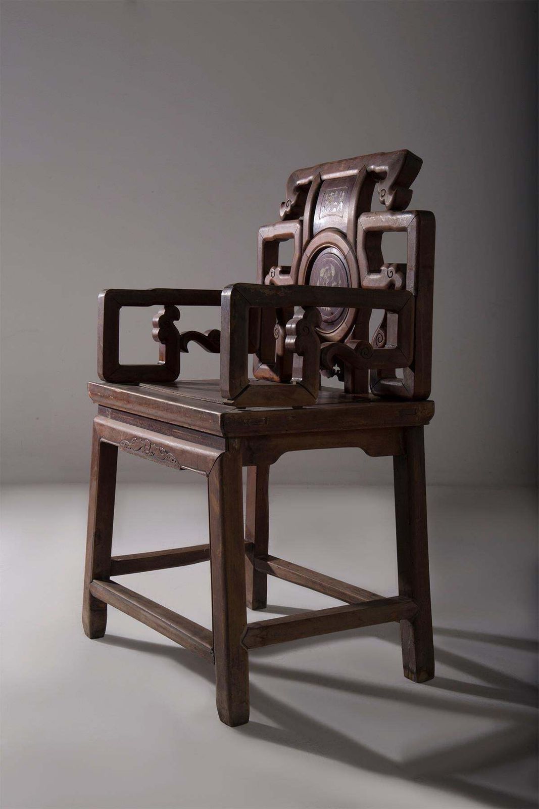 Chinese Qing Style Ceremonial Chairs photo 1560.0