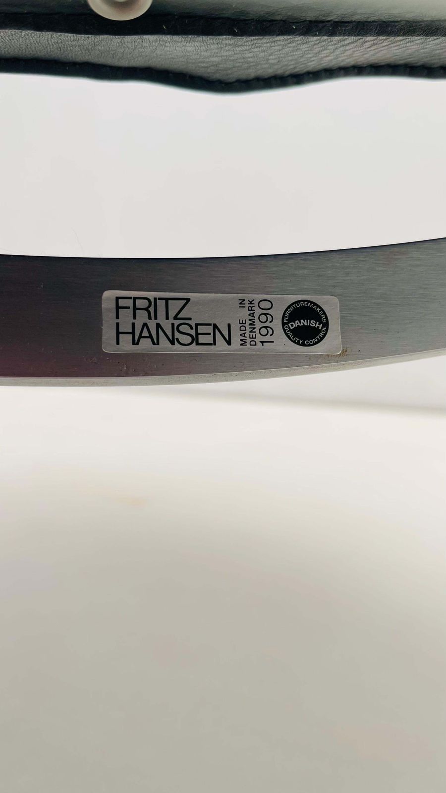'Pk22' By Poul Kjaerholm For Fritz Hansen photo Furniture