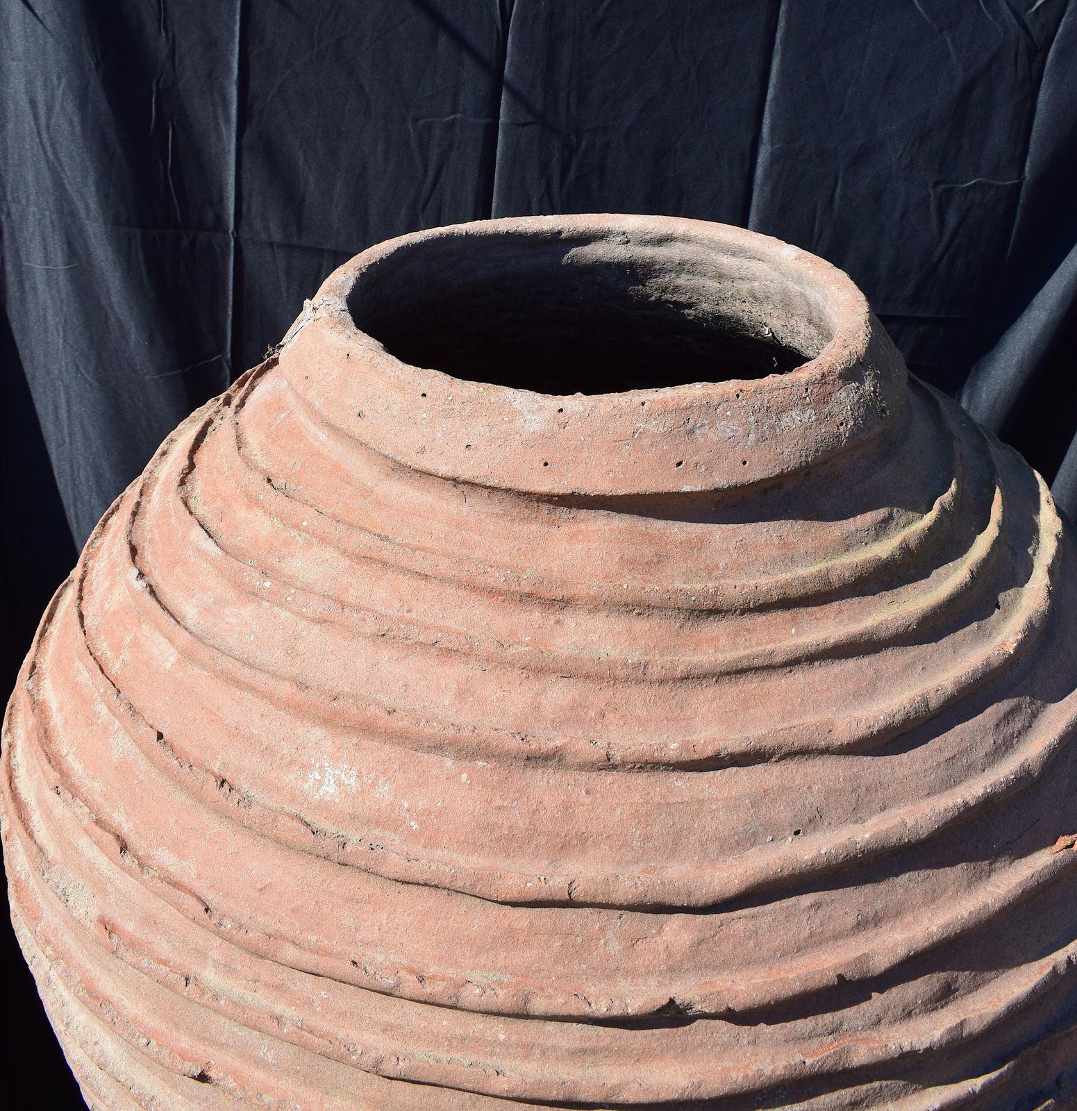 Antique Spanish Large Terracotta Vessel From The Late 19th Century photo vinterior