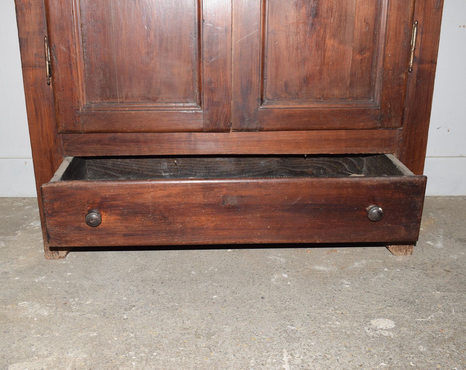 photo vinterior Louis Philippe Solid Walnut Armoire Wardrobe With A Single Draw