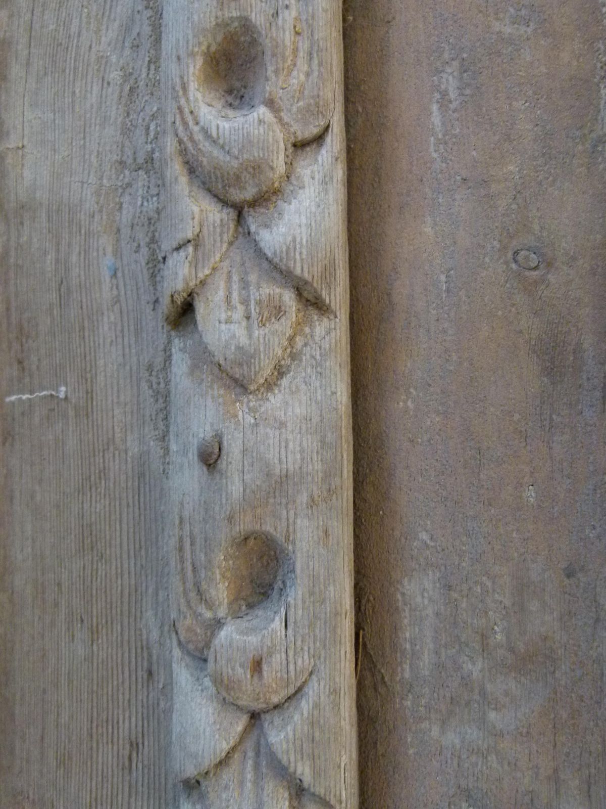 Home Fixtures 19th Century Wooden Double Front Door In Art Nouveau Style photo