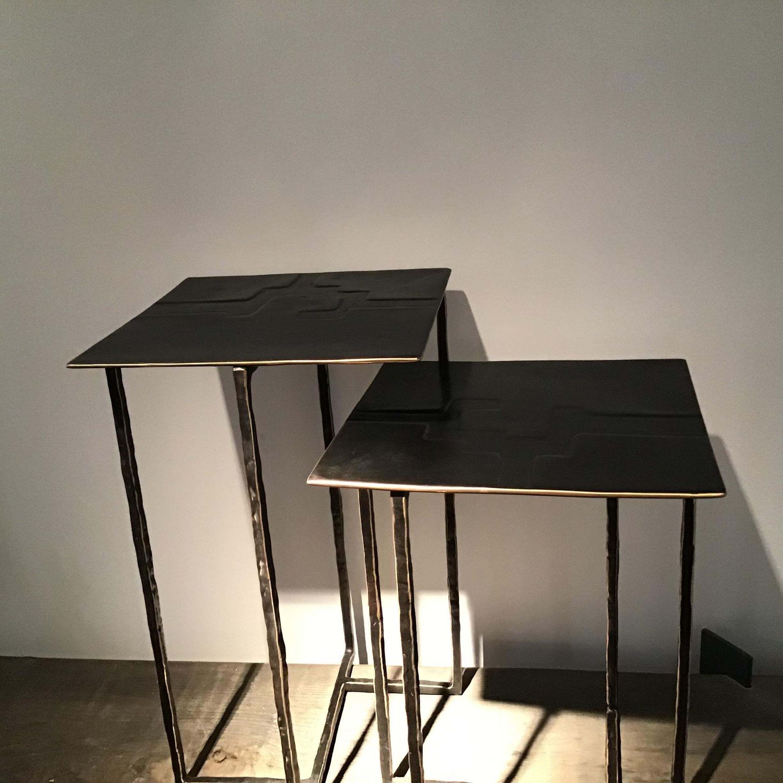 Laboratoro Avallone “ Tavoli Occasionali “ Twist Coffe Table Bronzo Sat.2010 Ita photo vinterior