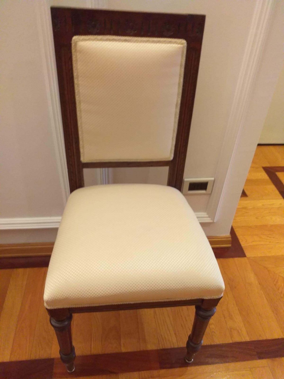 2124.0 Piedmont Couple Chairs Walnut 1940 Italy photo