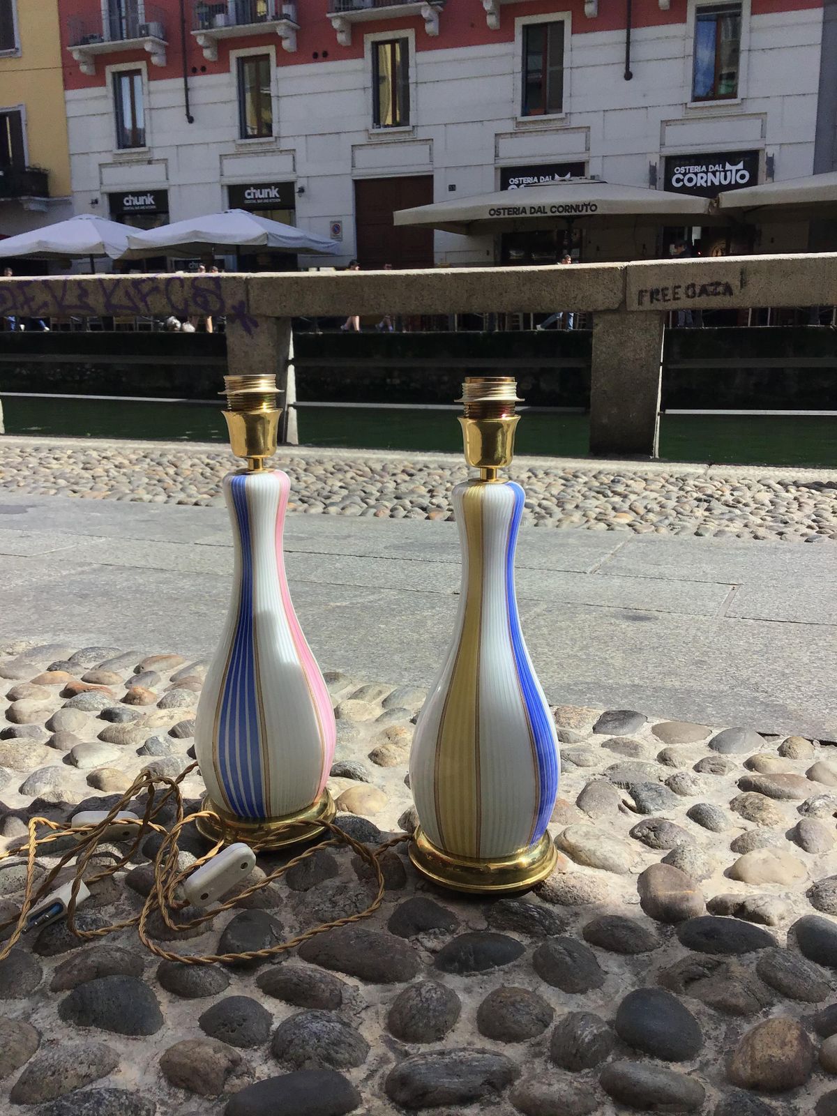 photo vintage Venini Pair Of Murano Glass Table Lamps Gold Brass Inclusions