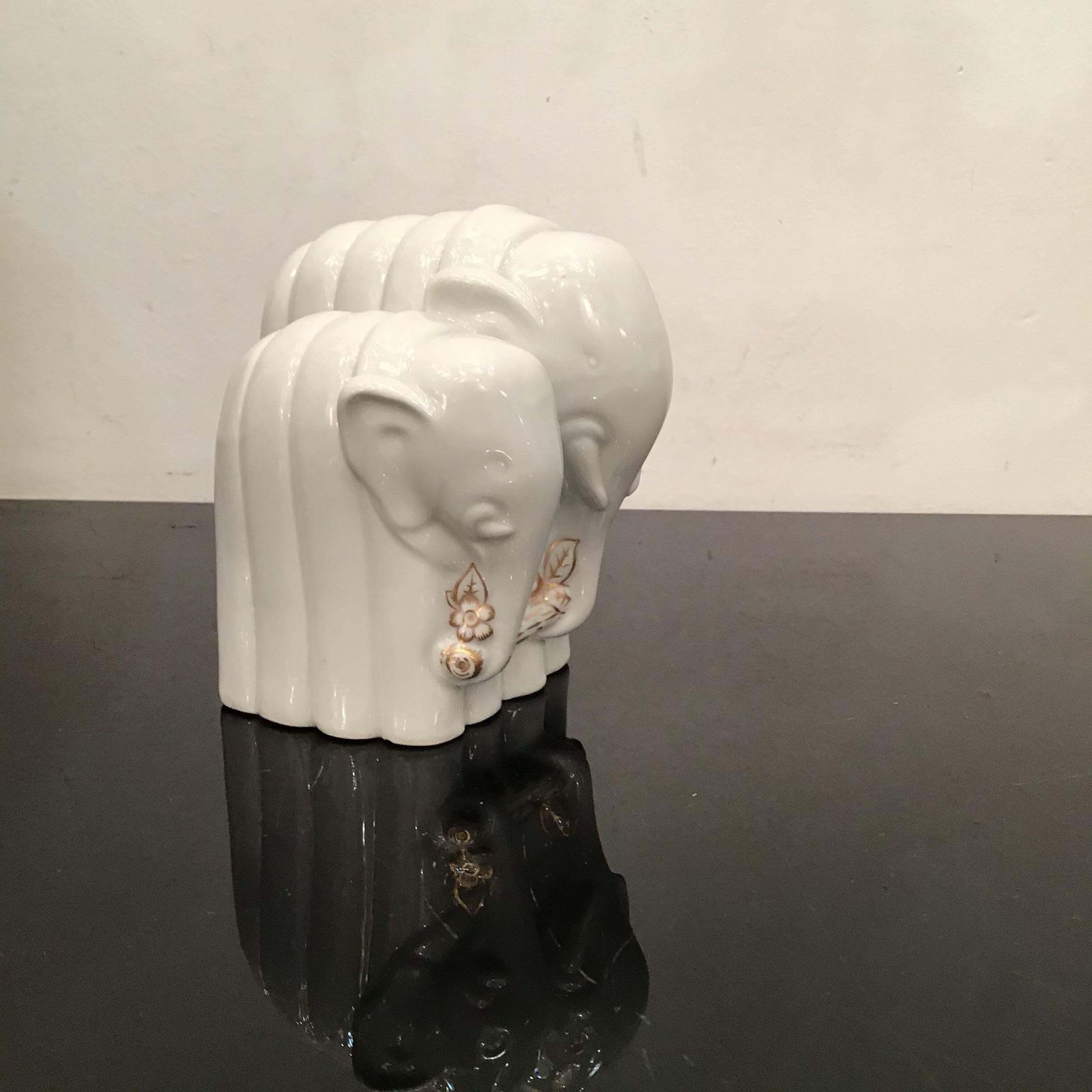Gio’ Ponti “ Elephant “ Porcelain Gold 1927 Italy photo buy