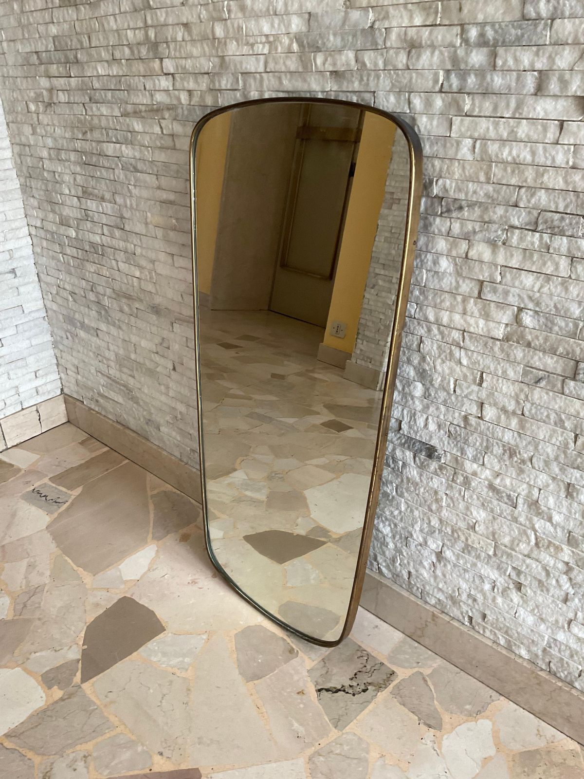 Pietro Chiesa   Mirror With Brass Frame   Fontanarte Made In Italy 1950s photo vinterior