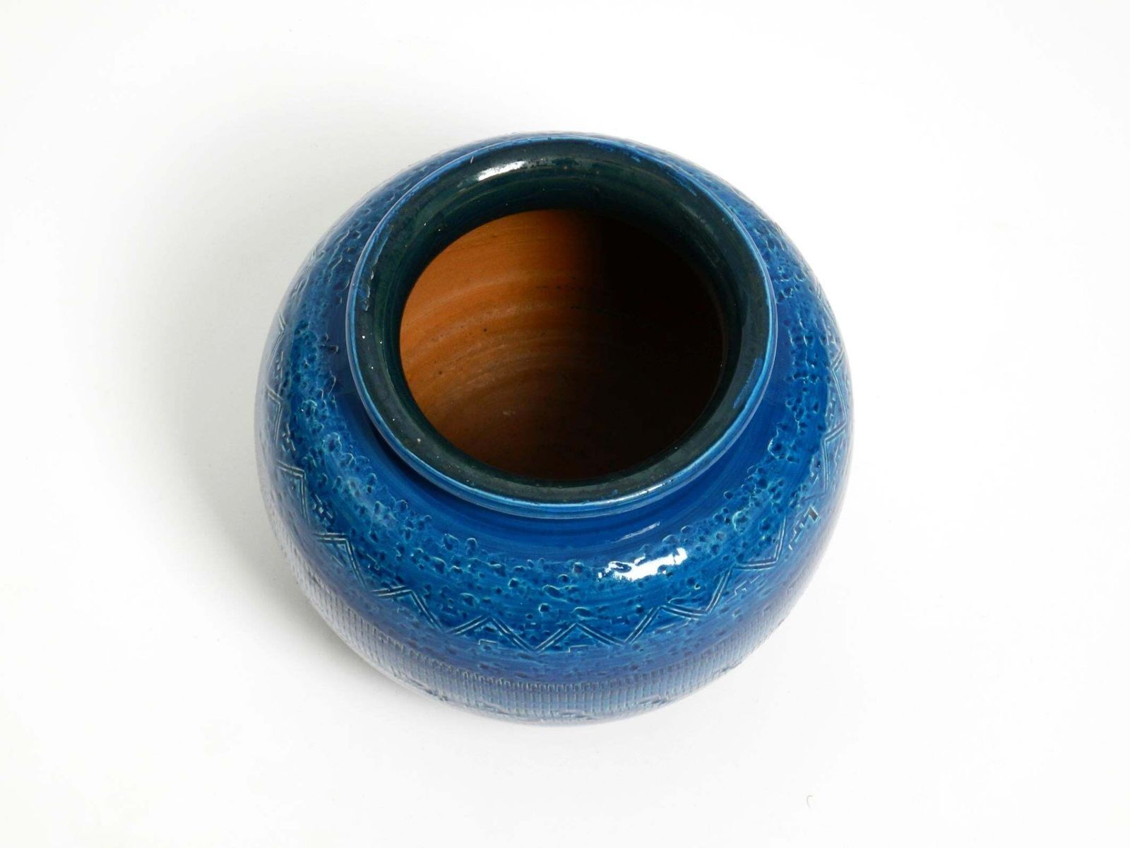 Beautiful 1960s Rimini Blu Ceramic Vase By Aldo Londi For Bitossi Italy photo 398.0