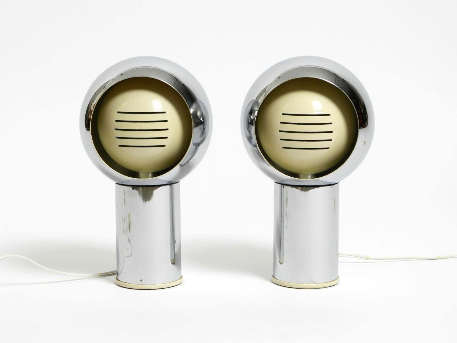 Pair Of Beautiful Large Mid Century Space Age Chrome Table Lamps   Made In Italy photo Lighting