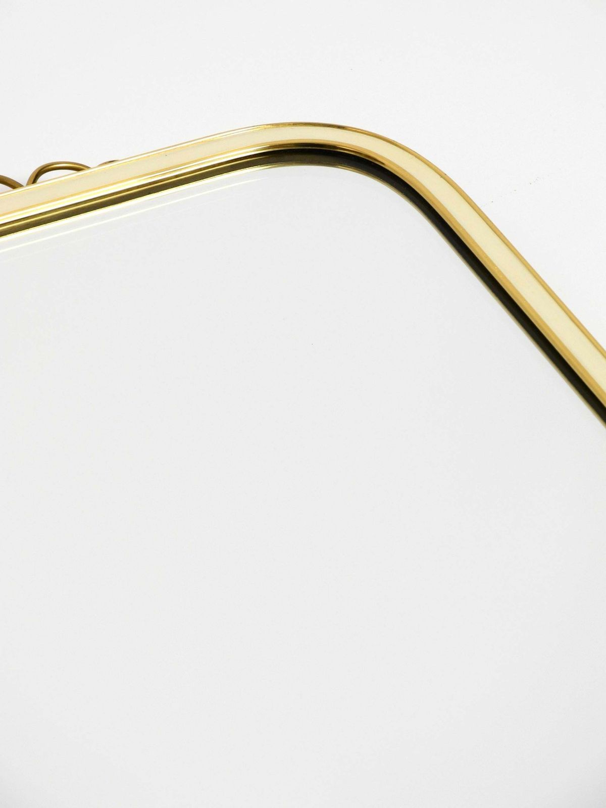 photo vintage Large Heavy Long Mid Century Brass Wall Mirror By Münchner Zierspiegel