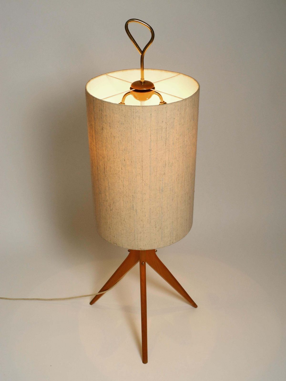 Beautiful Mid Century Tripod Walnut Wood Floor Lamp With Large Fabric Shade photo 1560.0