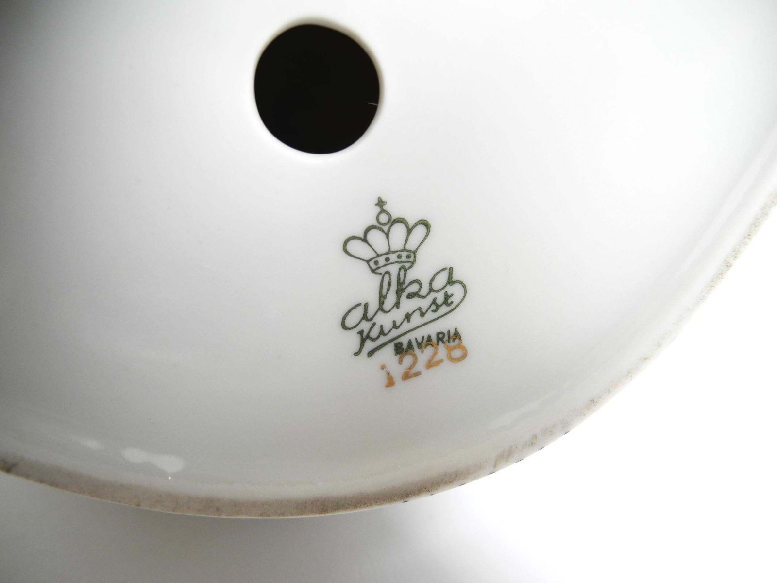 photo furniture Beautiful Mid Century Table Lamp Made Of Ceramic And Plastic Shade By Alka Kunst