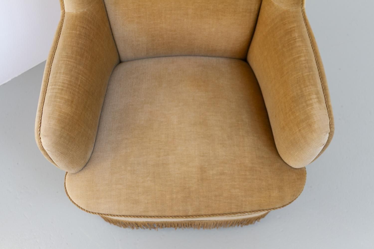 575.0 Danish Mid Century Velvet Lounge Chair, 1960s. photo