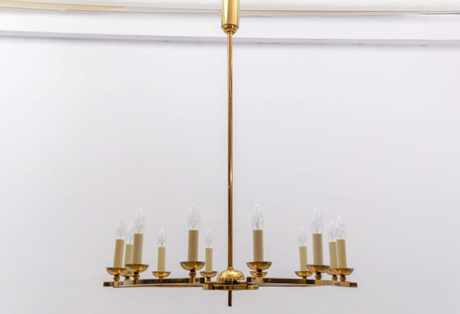 Amazing Huge Chandelier In Brass, Vereinigte Werkstätten München, 1950s Germany photo 4071.0