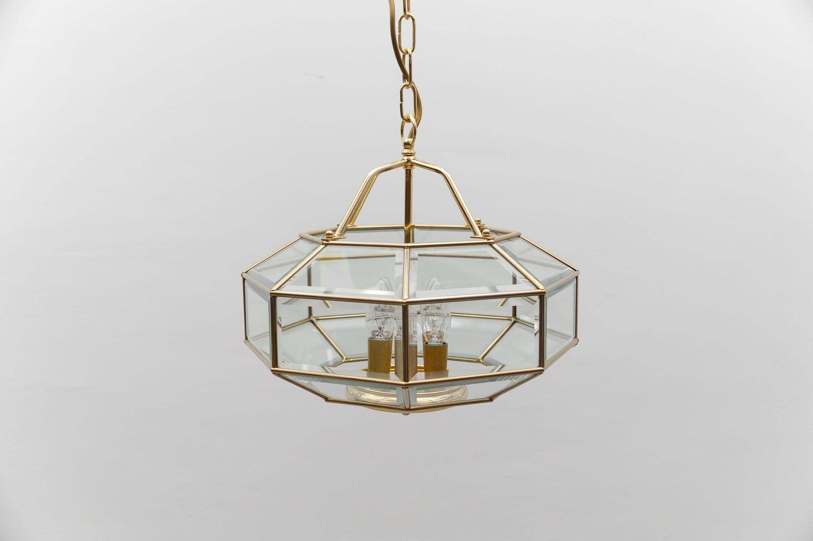 photo vinterior Lovely Elegant Cut Glass Pendant Lamp, Italy 1960s