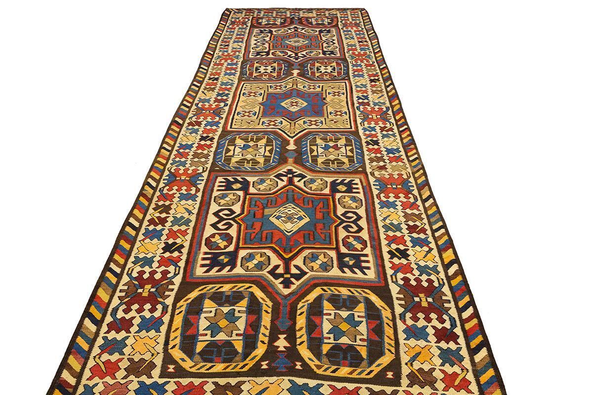 Caucasian Kilim Borcialu photo furniture