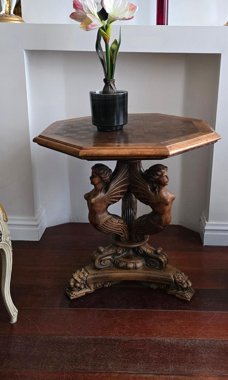 photo furniture 19th Century Italian Table With Carved Female Sphinxes And Lions
