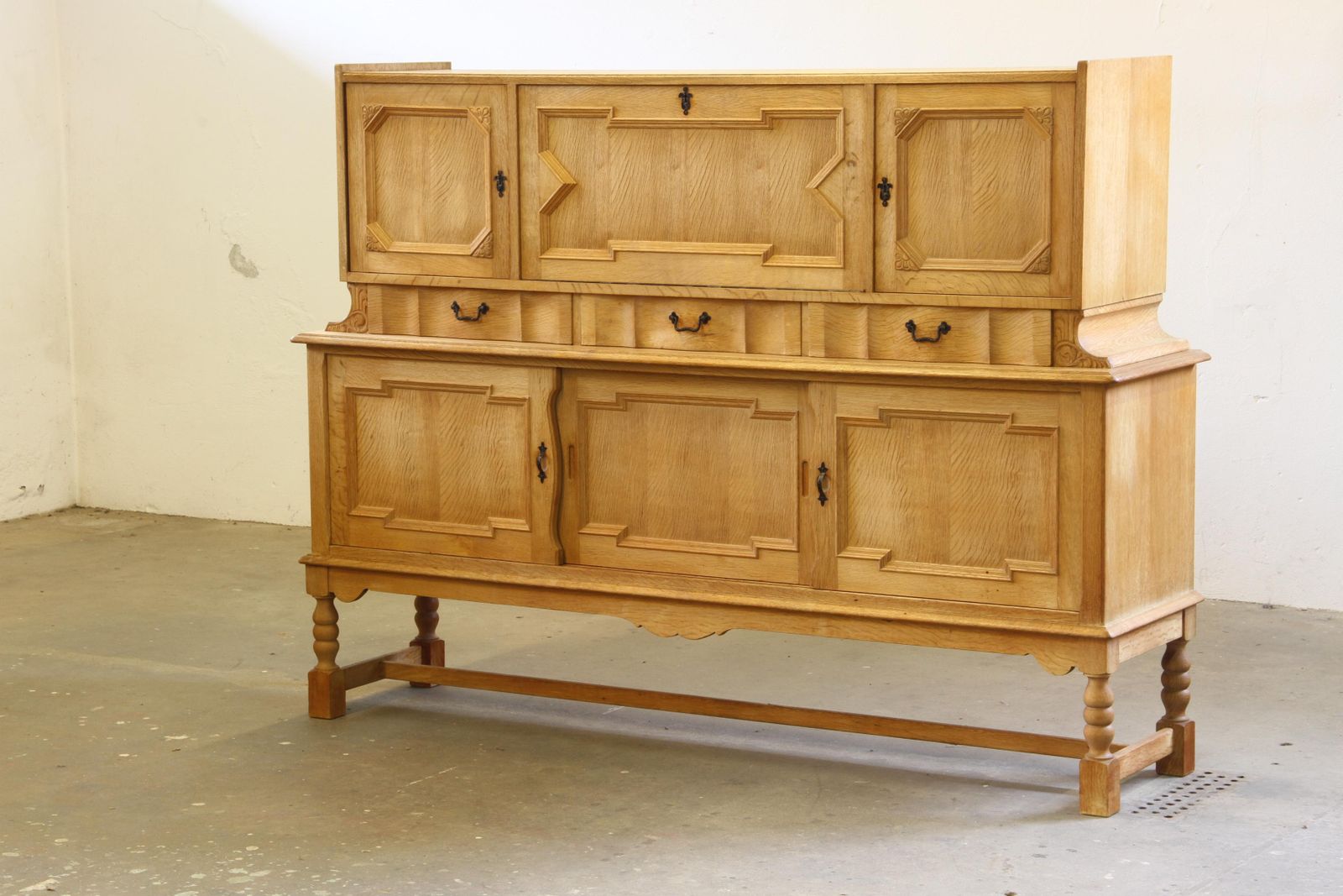 Vintage 1960s Oak Cabinet   Cupboard Style Of Danish Design Henning Kjærnulf photo 3249.0