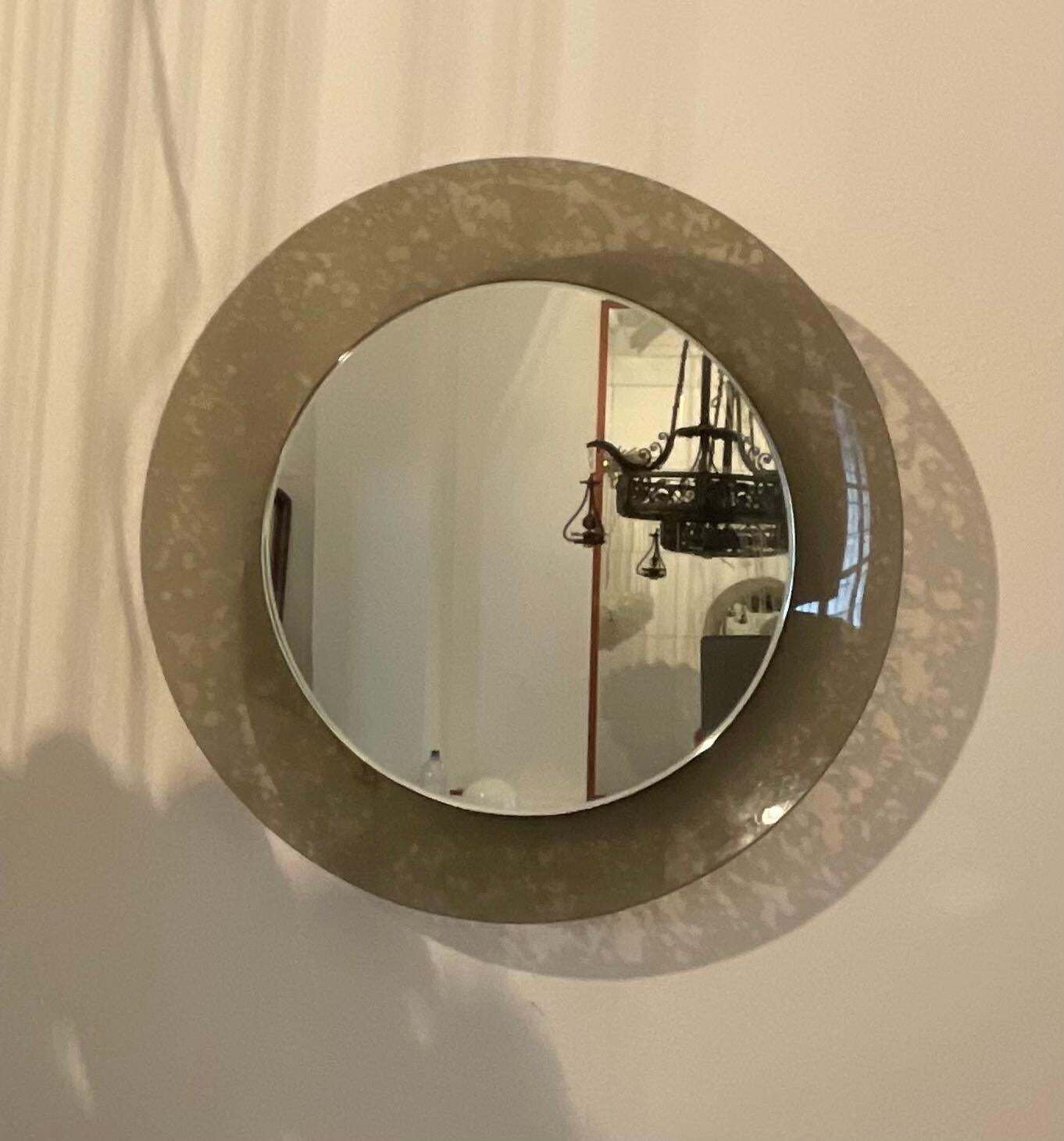Fontanarte   Erwing Burger   Hanging Mirror   Curved And Etched Glass. photo vinterior