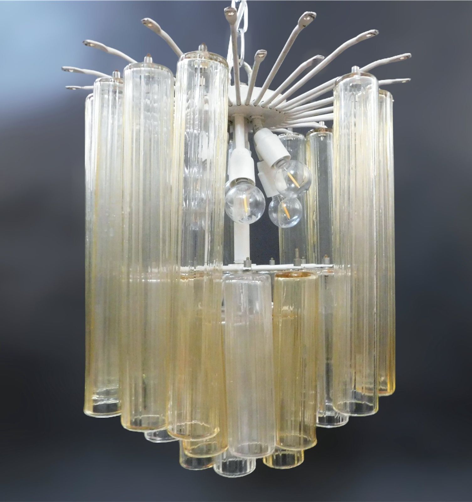photo furniture Clear And Yellow Murano Tubes Chandelier