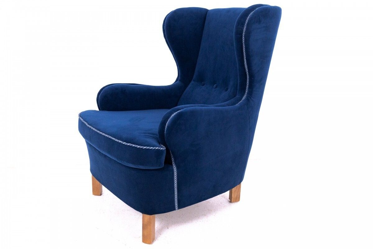 photo vintage Wingback Armchairs, Northern Europe, Mid 20th Century. After Renovation.
