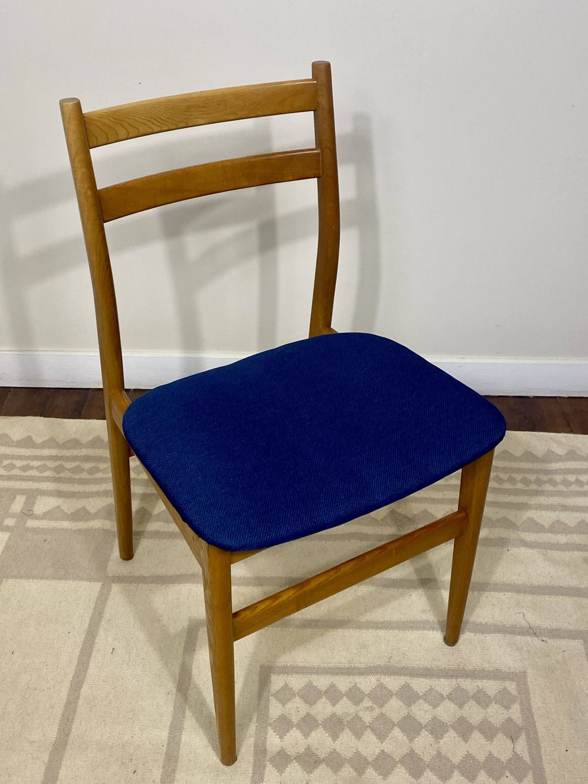 Set Of 5 Scandinavian Chairs From The Year . photo vintage