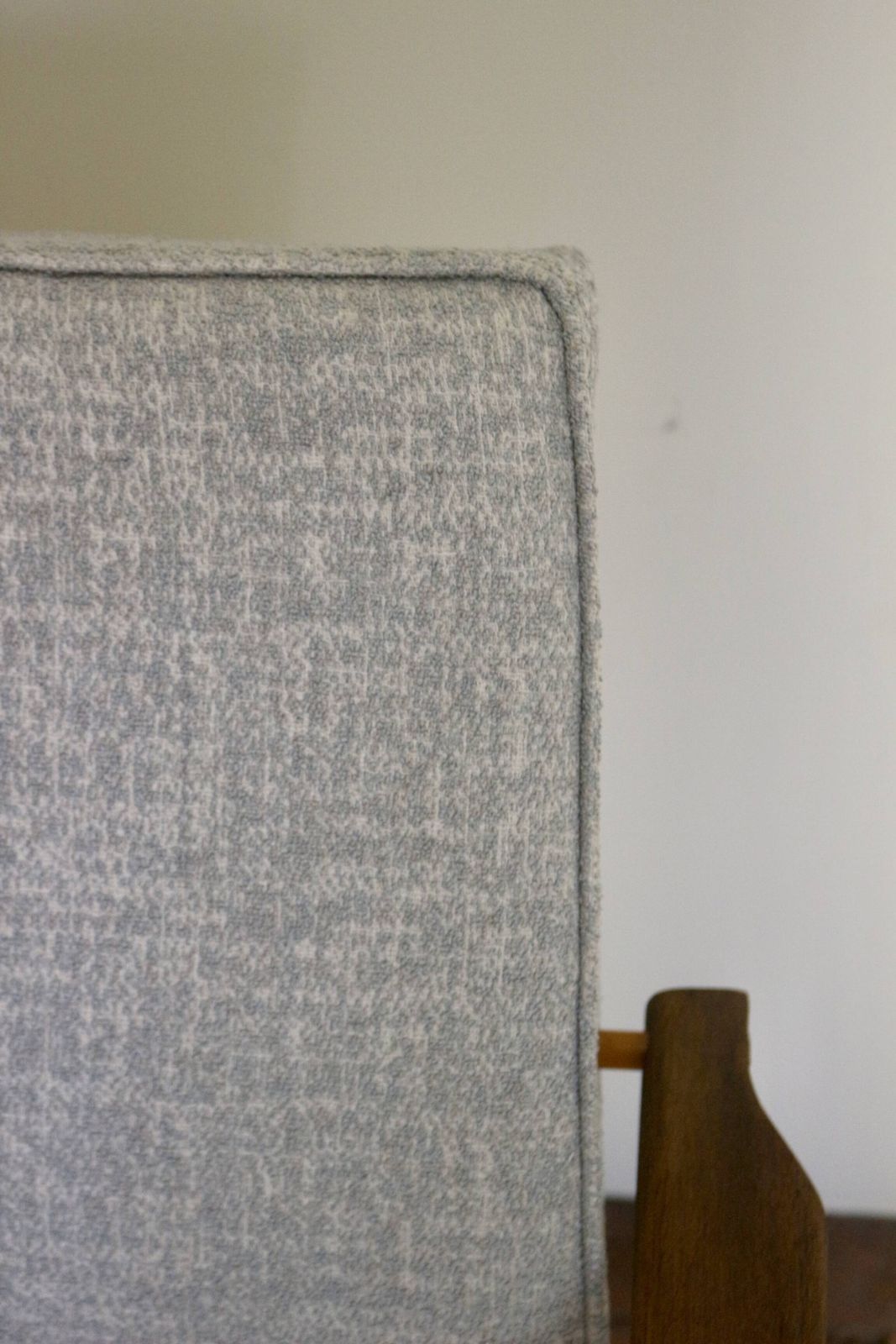 photo vinterior Henryk Lis 300 190 Armchair From The 70s In Bouclette Fabric Ref: Franky