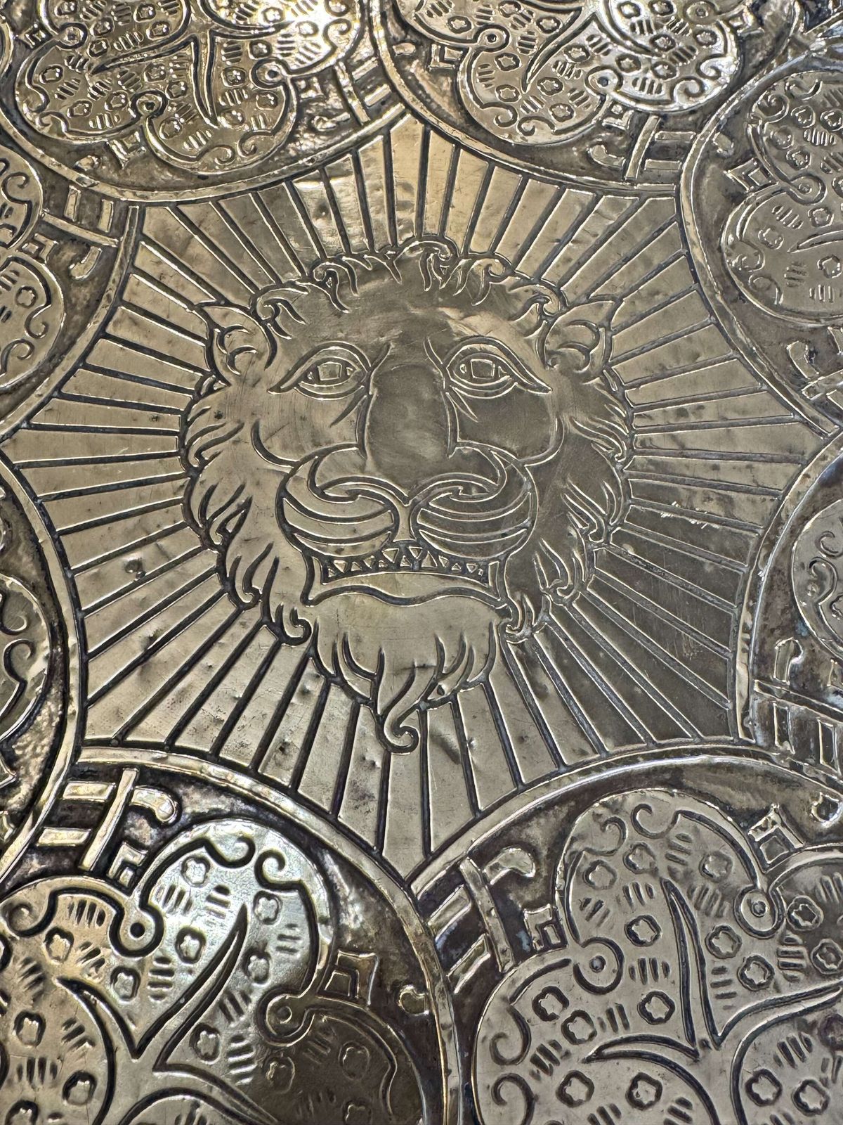 photo buy Antique Moorish Brass Table – Hand Etched Lion Design – Tripod Wooden