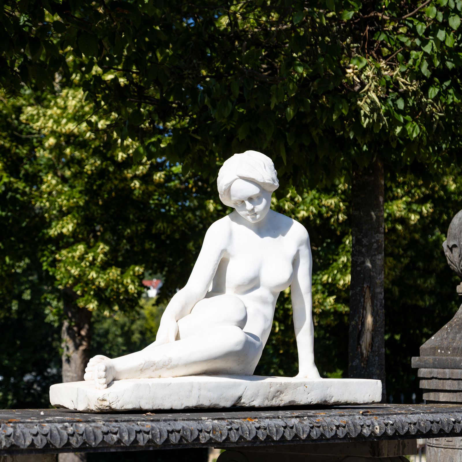 Reclining Female Nude In Marble, Early 20th Century photo 2770.0