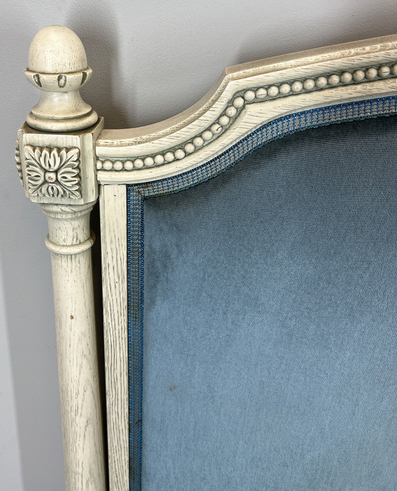 Bed Vintage French Style Upholstered Carved Single Frame Lot 4073 photo buy