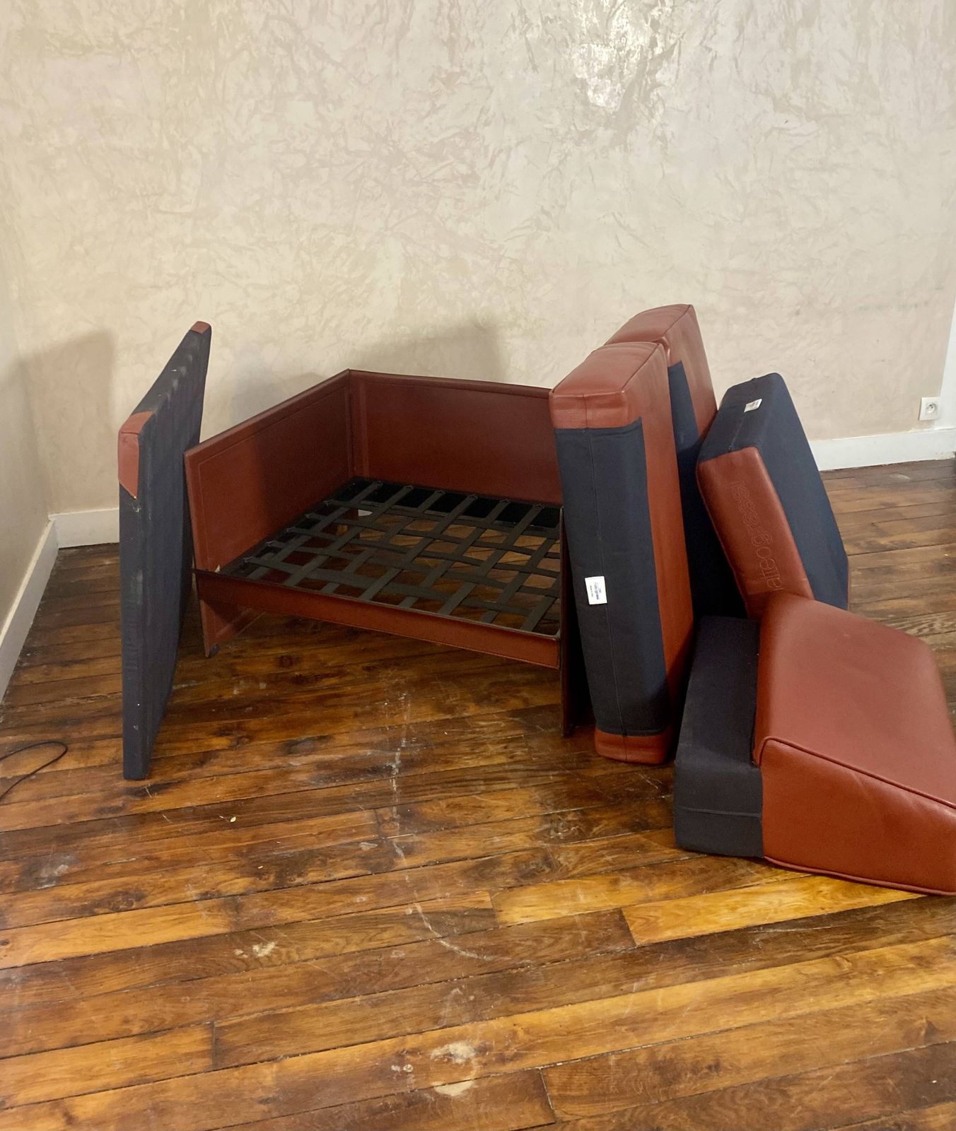 photo buy Korium Km 3/1 Armchair By Tito Agnoli For Matteo Grassi, Italy From The 1970s