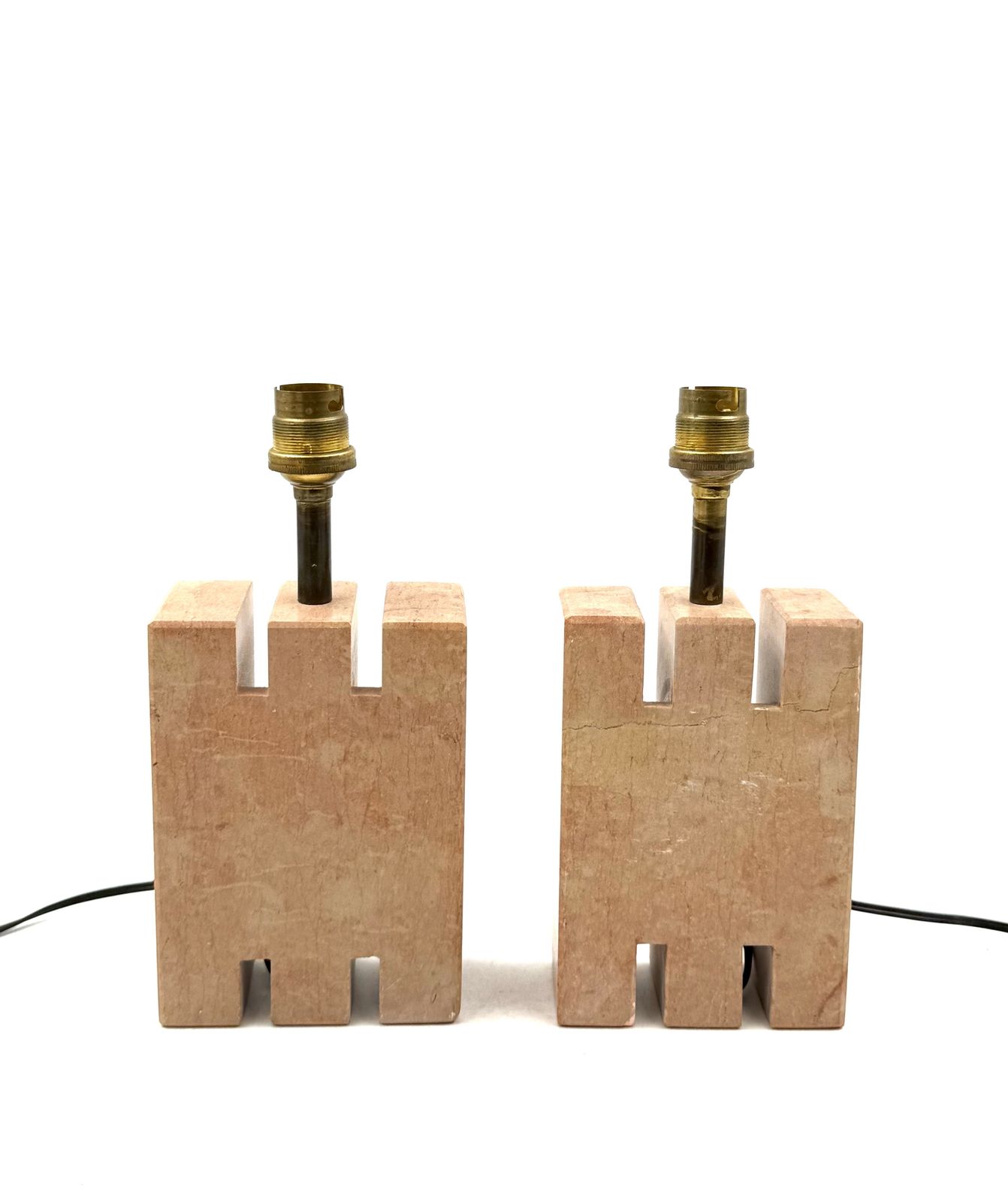 Hollywood Regency Pink Marble Set Of 2 Table Lamps, France 1970s photo vinterior
