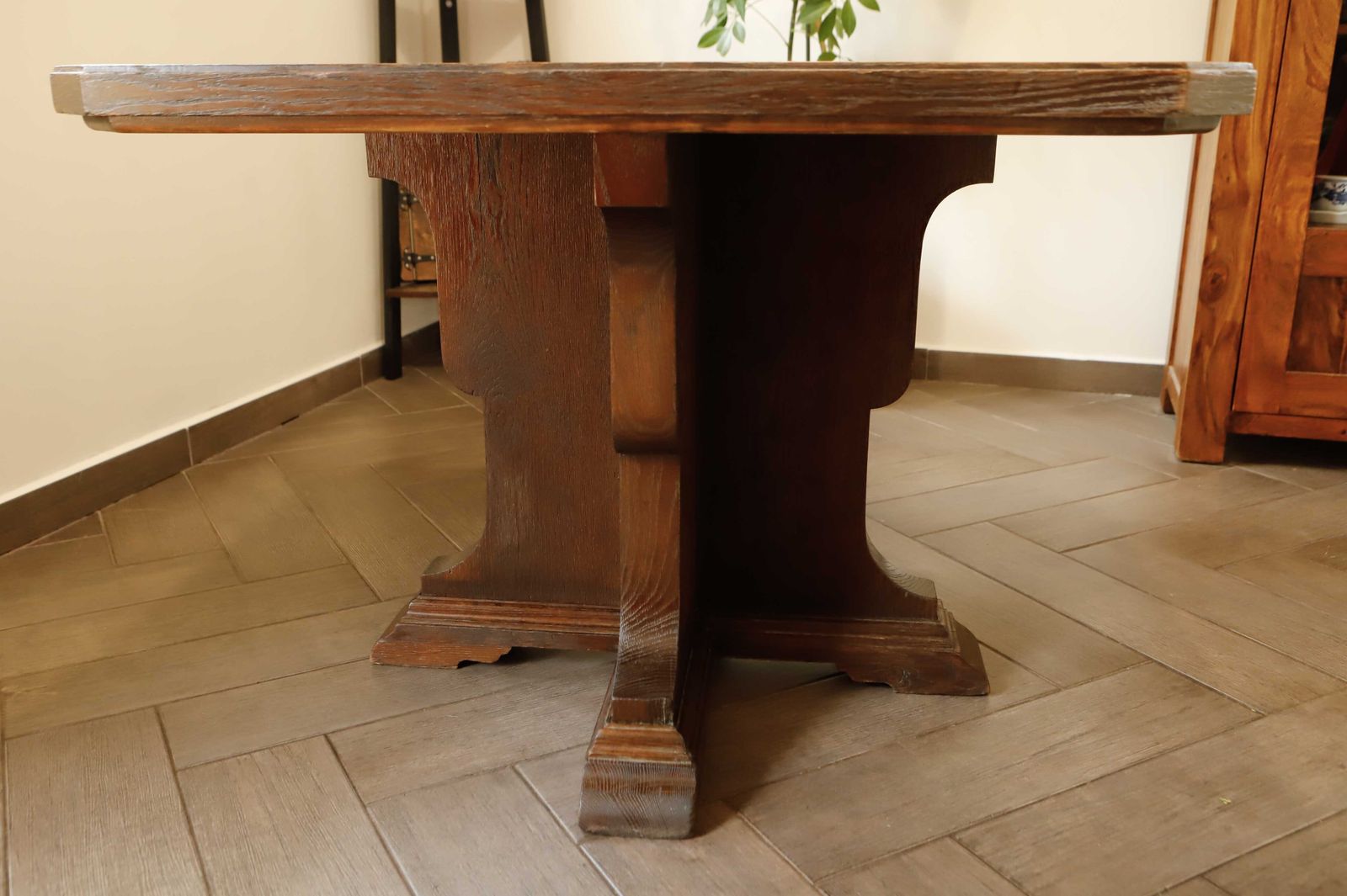 Rustic Oak Table With Central Base photo buy