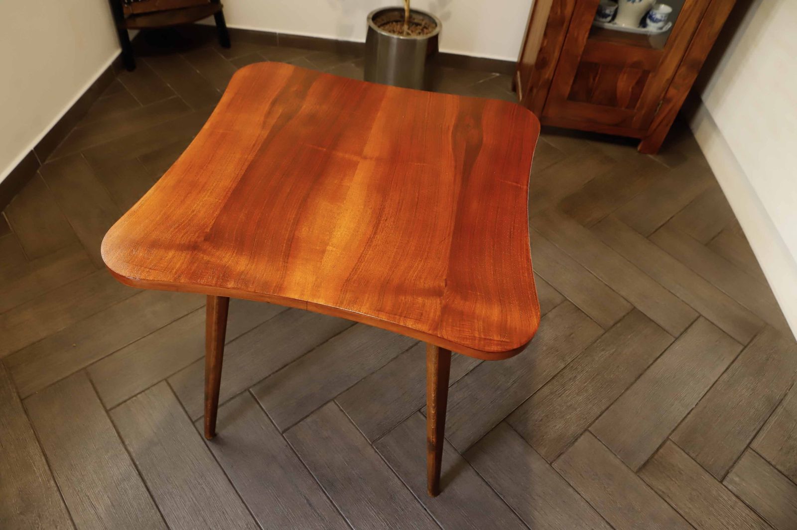 Cloverleaf Coffee Table, 1960s photo furniture