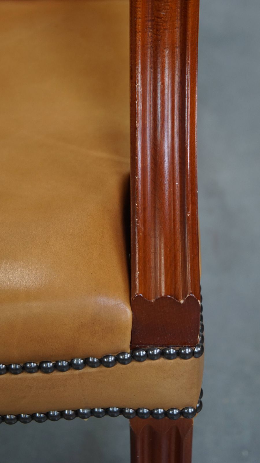 photo vintage Set Of 2 Beautiful And Luxurious Cowhide Chesterfield Dining/Side Chairs In A Light Cognac Color