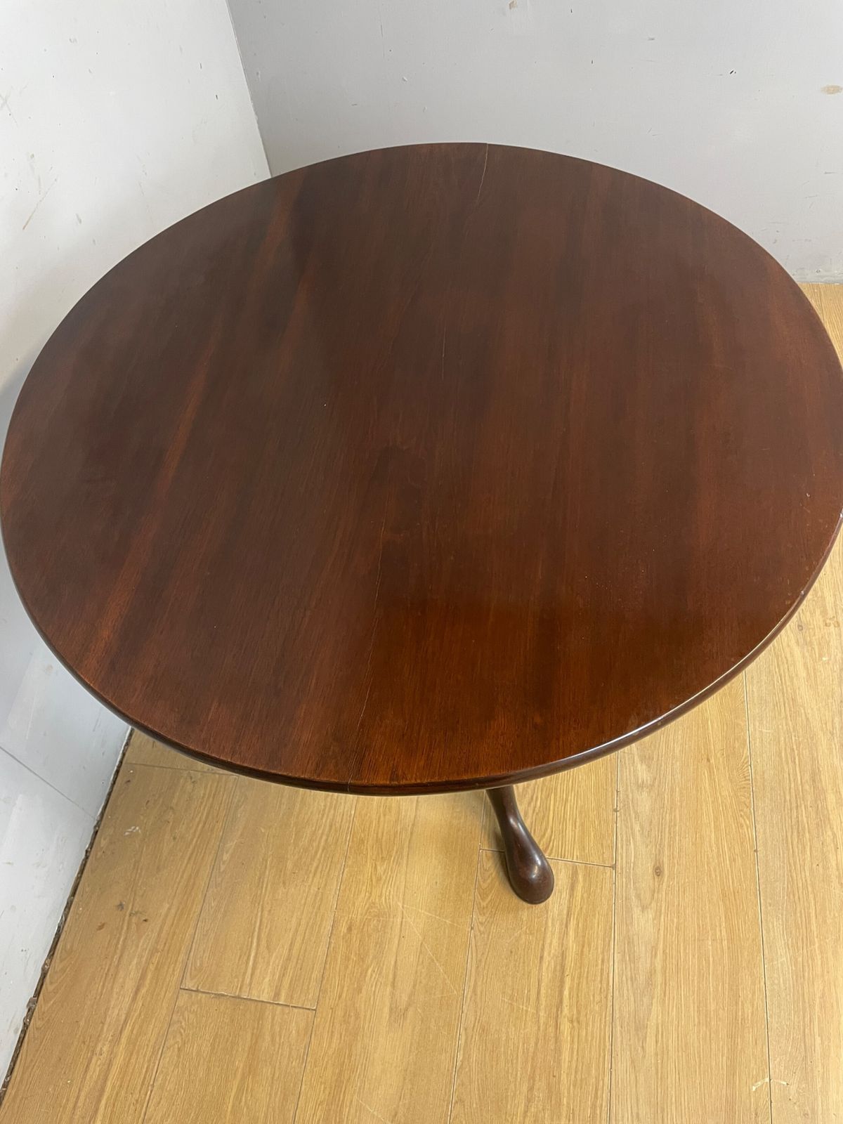 Georgian Mahogany Tripod Table With Gun Barrel Stem Circa 1790 photo Furniture