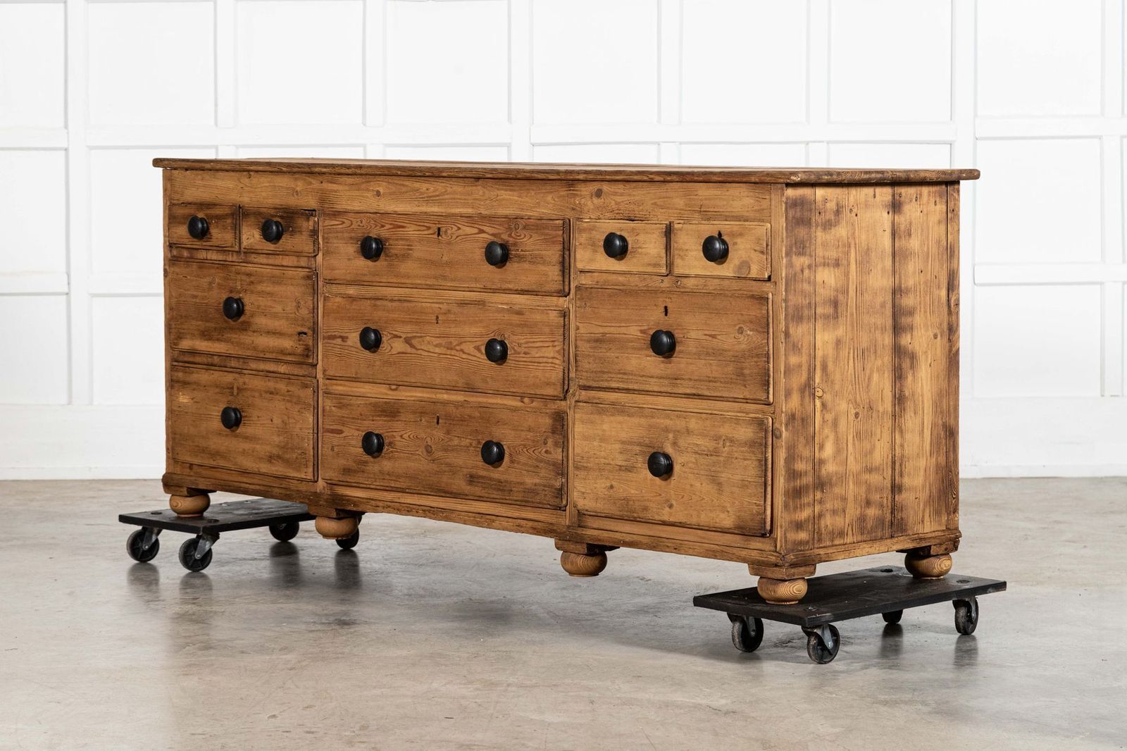 Large 19thc English Pine Dresser Base photo 5118.0